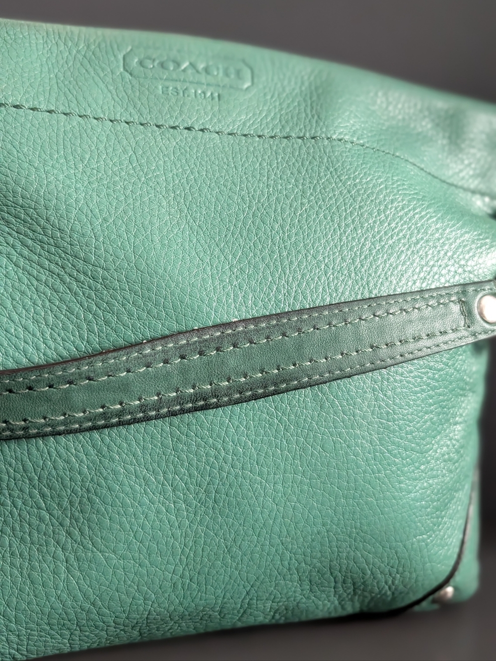 Coach Carly Mint Green Leather Bag - COA INCLUDED - Style F15251 - Picture 4 of 14